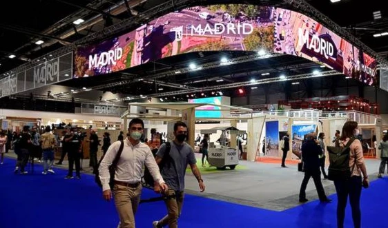 Visitan los reyes de España el expositor de Marruecos en la inauguración de Fitur