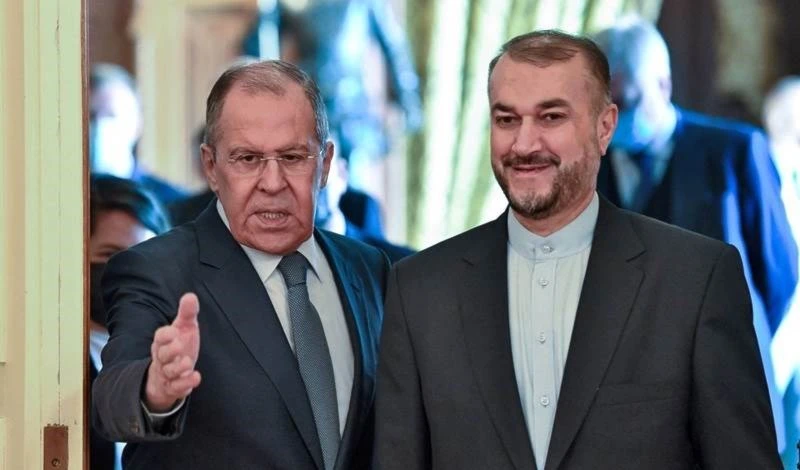 Cancilleres de Irán y Rusia se reúnen en Moscú.