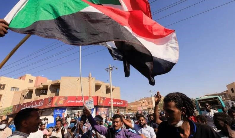 Ascienden a 78 los manifestantes muertos en Sudán por represión.