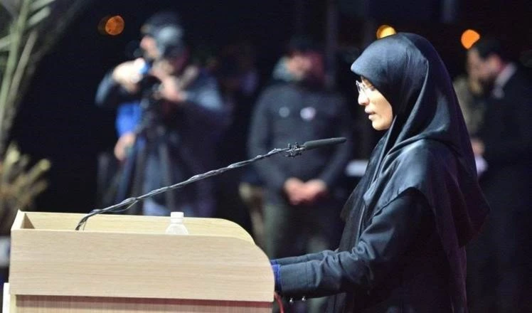 Zainab Suleimani, hija de mártir iraní asesinado Qassem Suleimani.