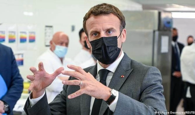 Macron pide acelerar el paso en las negociaciones nucleares con Irán