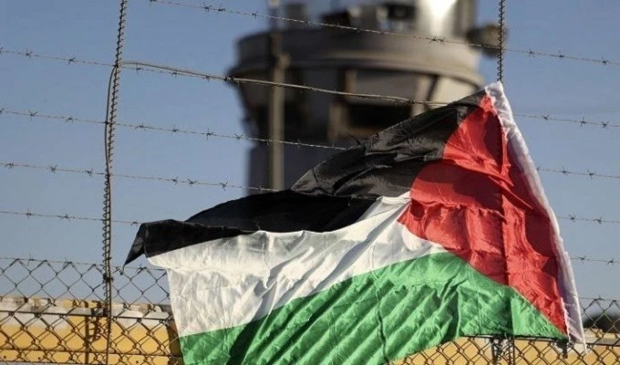 Prisioneros palestinos administrativos continúan en huelga de hambre en cárceles israelíes. Prisioneros palestinos administrativos continúan en huelga de hambre en cárceles israelíes.