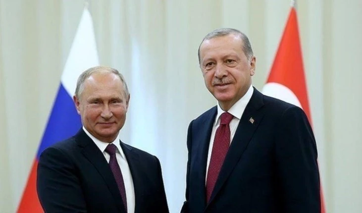 Turquía, aunque crítica con la invasión rusa y la reciente medida de anexar a Rusia territorios de Ucrania, mantiene buenas relaciones con el Kremlin.