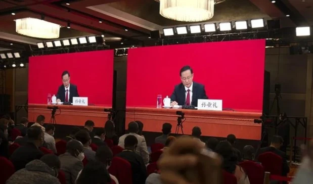 China no descarta uso de la fuerza contra entrometidos extranjeros