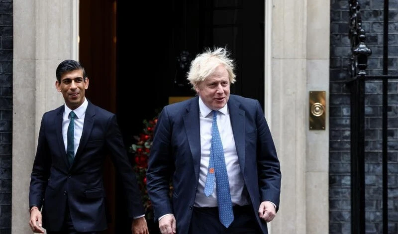 Johnson y Sunak se postulan como primeros ministros británicos para suceder a Truss.