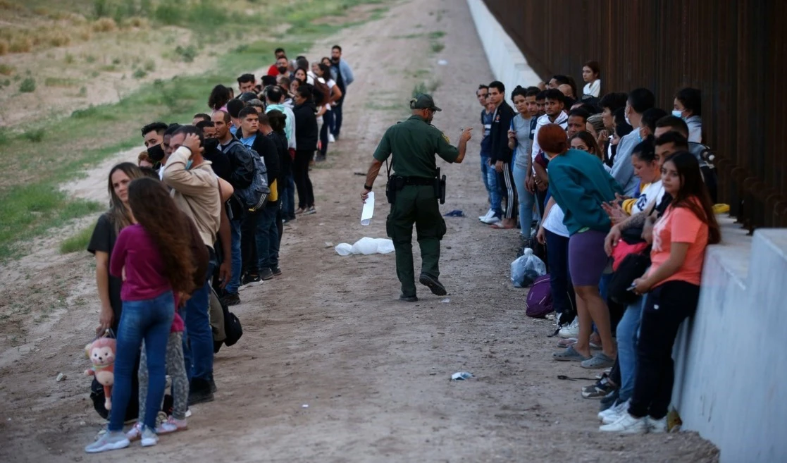 En septiembre pasado se elevó el número de cruces no autorizados en la frontera al nivel más alto que se haya registrado en un año fiscal, según la CBP.