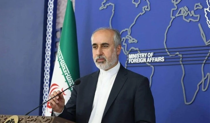 Irán condena declaraciones de Macron y Schulz