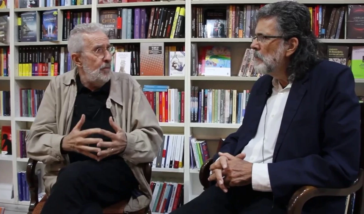 Atilio Borón (a la izquierda) y Abel Prieto (a la derecha). Foto: Redes. Atilio Borón (a la izquierda) y Abel Prieto (a la derecha). Foto: Redes.