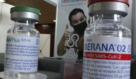Vacunas cubanas Soberana 02 y Soberana Plus. Vacunas cubanas Soberana 02 y Soberana Plus.