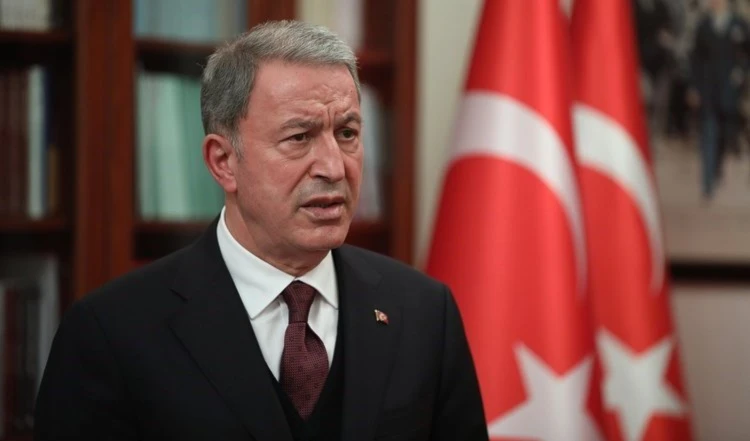 El ministro turco de Defensa, Hulusi Akar.