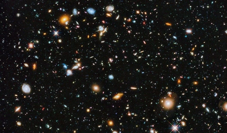 ¿Cómo las galaxias cambian su forma? Imagen: NASA.