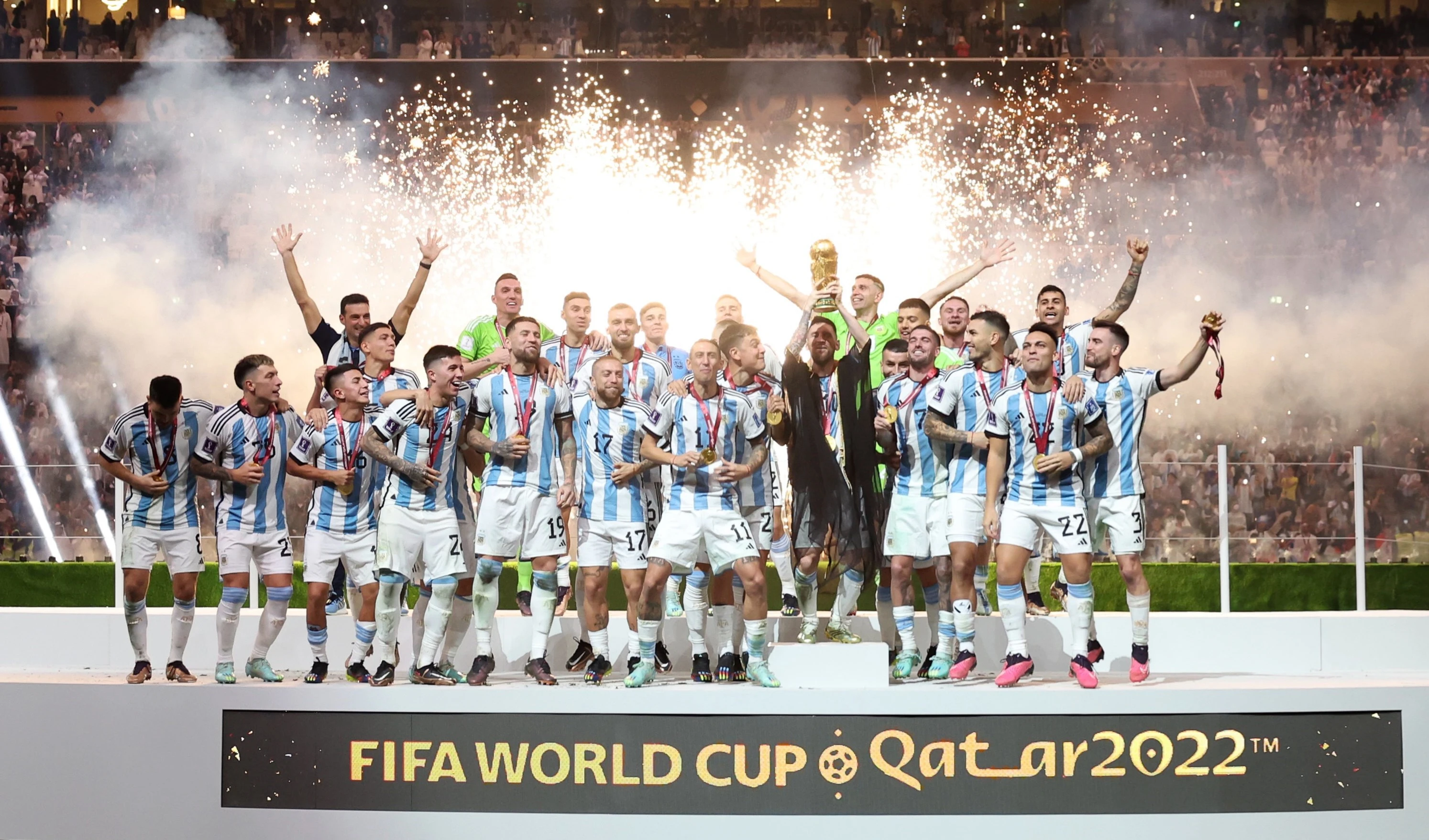 Líderes suramericanos felicitan a Argentina por victoria en Mundial