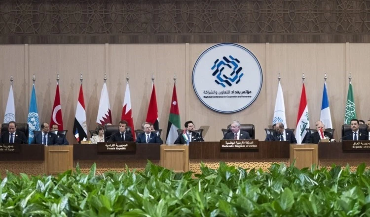 Sesión de la Conferencia de Bagdad para la Cooperación y la Asociación, celebrada en Ammán, capital de Jordania.