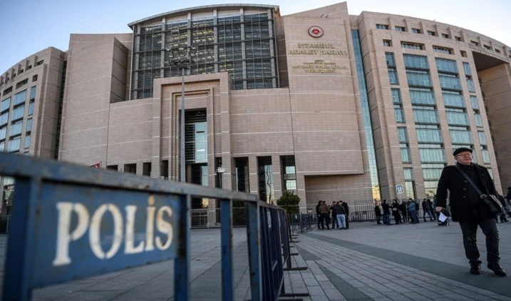 Turquía acusa a Finlandia y Suecia por dar refugio a grupos kurdos considerados "terroristas".