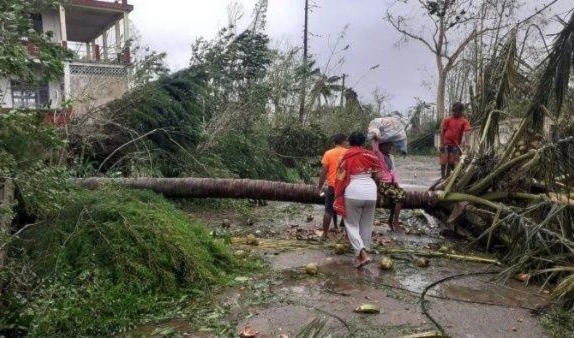 Un centenar de muertos tras paso de ciclón Batsirai por Madagascar