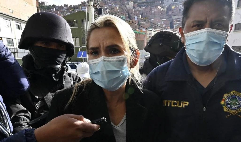Posponen juicio contra Jeanine Áñez en Bolivia