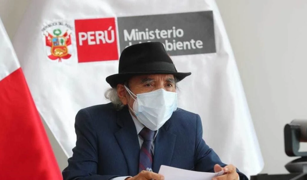 Repsol no ha recogido ni el 20 % del crudo derramado en costas peruanas