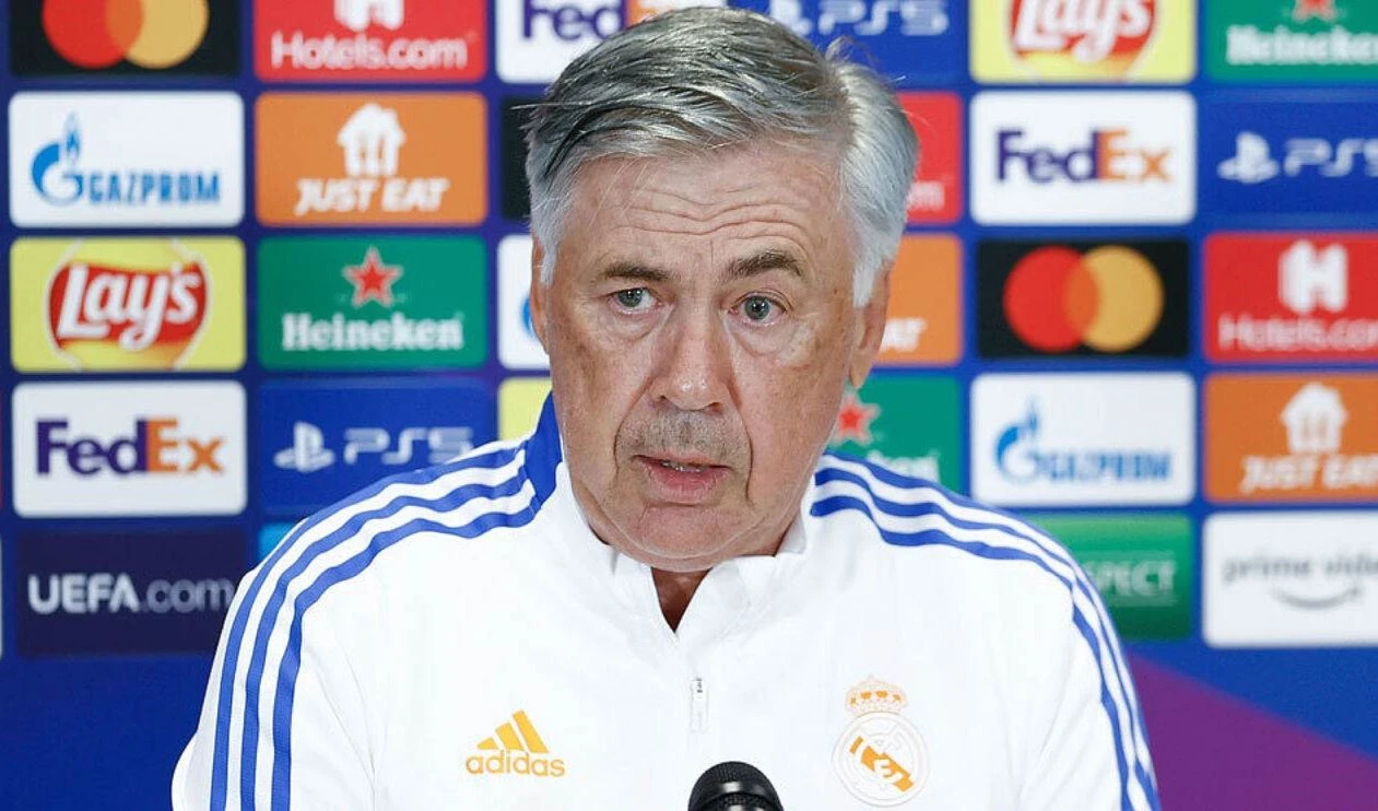 Ancelotti considera al Real Madrid y al PSG equipos similares