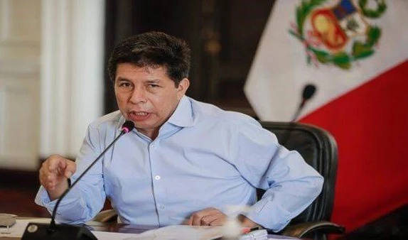 Rechaza Pedro Castillo planes de cerrar el Congreso