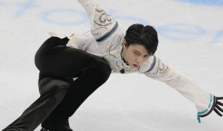 Hanyu manía llega a los Juegos de Beijing cuando finalmente llega el patinador