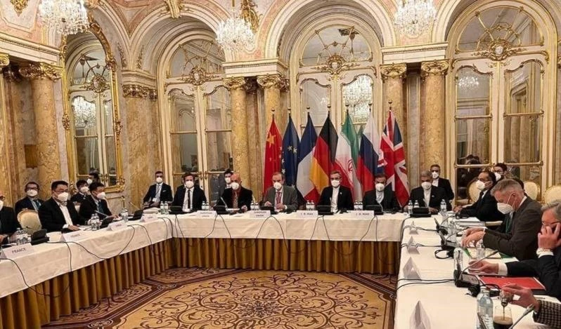 Conversaciones de Viena podrían reanudarse el martes, dice funcionario europeo.