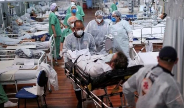 Muertes mundiales por la COVID-19 superarían tres veces a datos oficiales