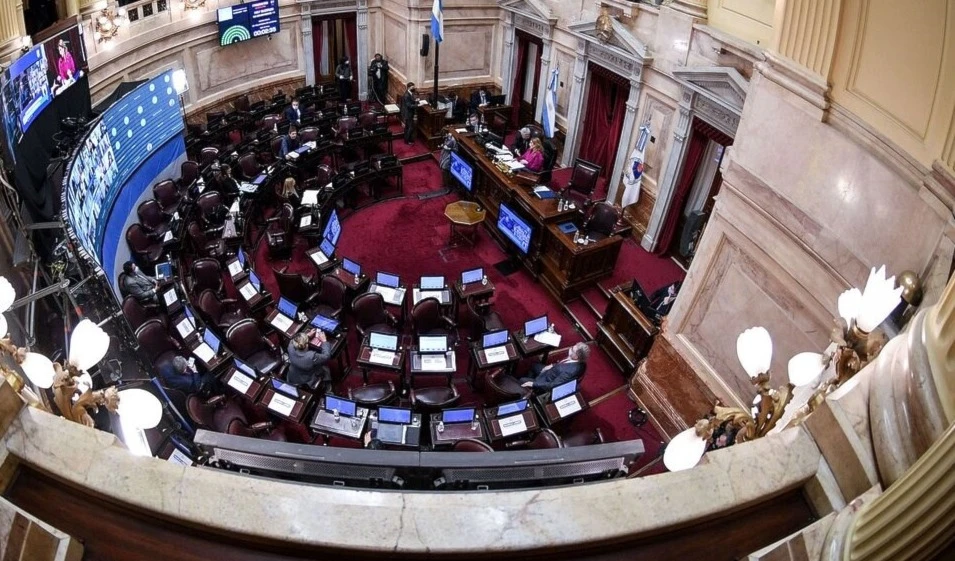 Senado argentino buscará este jueves convertir en ley el acuerdo con el FMI.