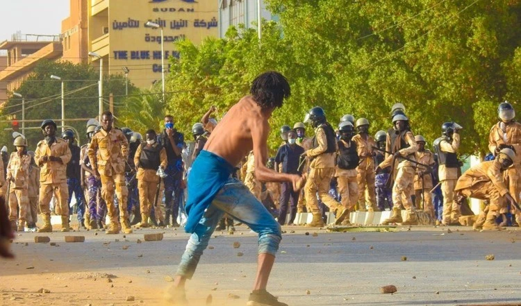Dos manifestantes fallecidos en Sudan a tiros por las fuerzas de seguridad