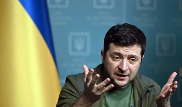 Zelensky califica de positivas las negociaciones con Rusia en Estambul. Zelensky califica de positivas las negociaciones con Rusia en Estambul.