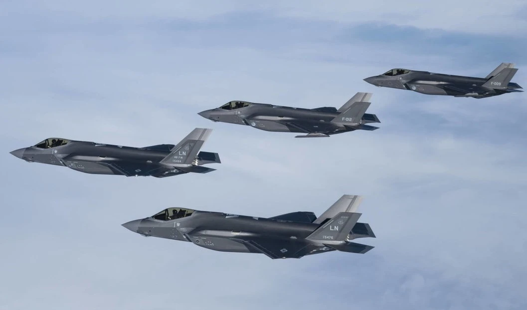 Países de la OTAN tienen "luz verde" para enviar aviones de combate a Ucrania