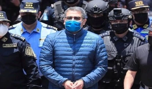 Expresidente hondureño Juan Orlando Hernández extraditado a EE.UU.