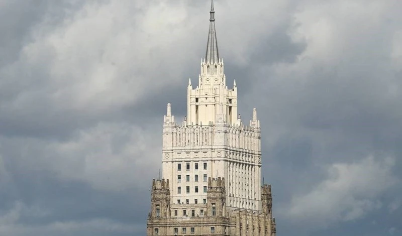 Rusia declara personas no gratas a las misiones consulares de los países bálticos.