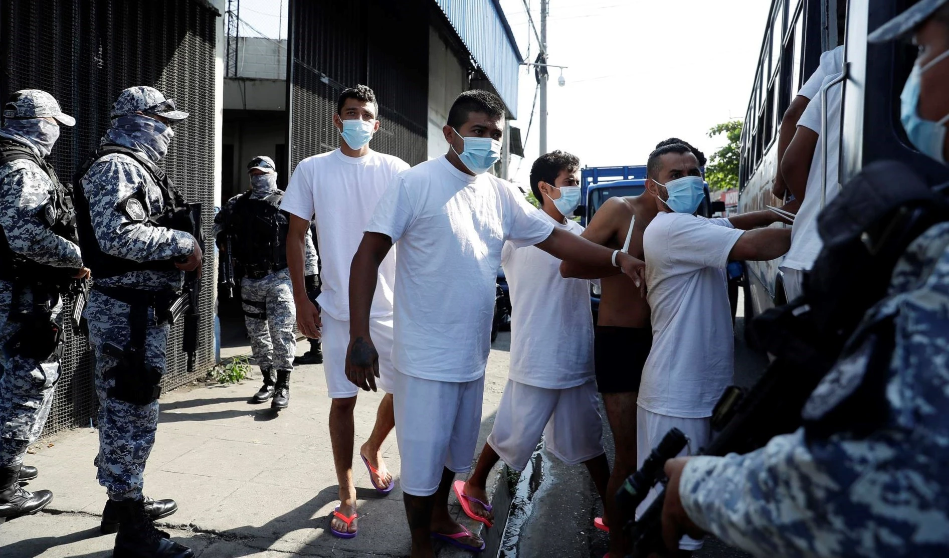 El Salvador extiende otros 30 días el régimen de excepción