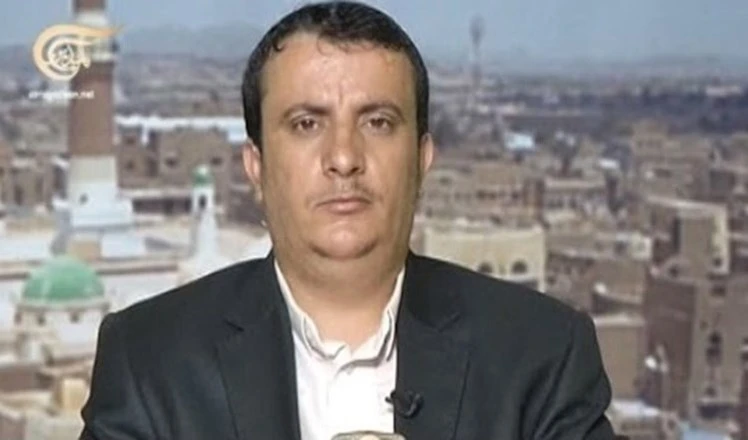 El miembro del Buró Político del movimiento Ansar Allah, Ali Al-Qahoum.