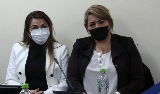 Expresidenta de facto boliviana rechaza responder dudas al tribunal.