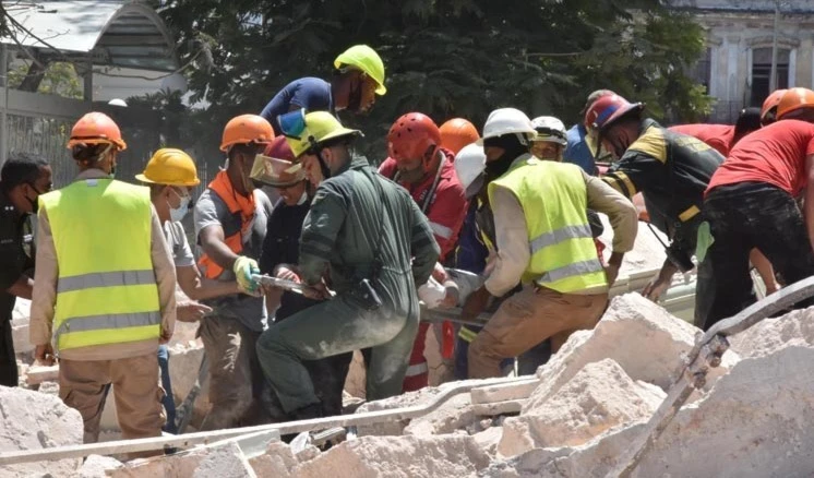 Asciende a 44 la cifra de fallecidos en el fatal accidente. Asciende a 44 la cifra de fallecidos en el fatal accidente.