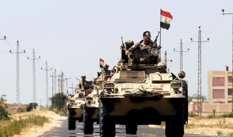 Ejército egipcio neutraliza a cuatro terroristas