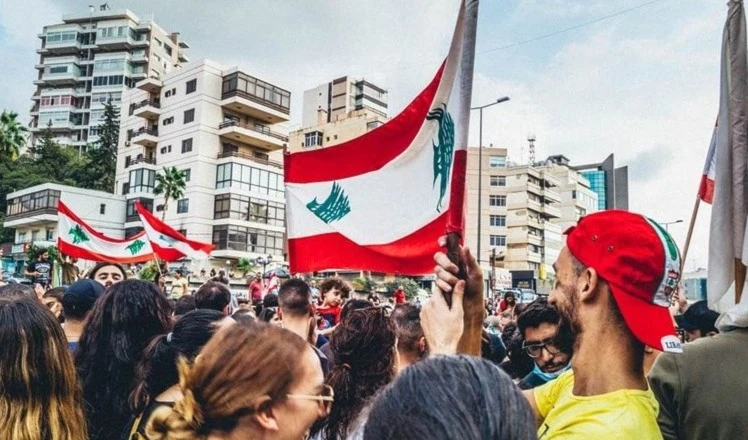 El colapso económico, no las elecciones, dará forma al futuro del Líbano