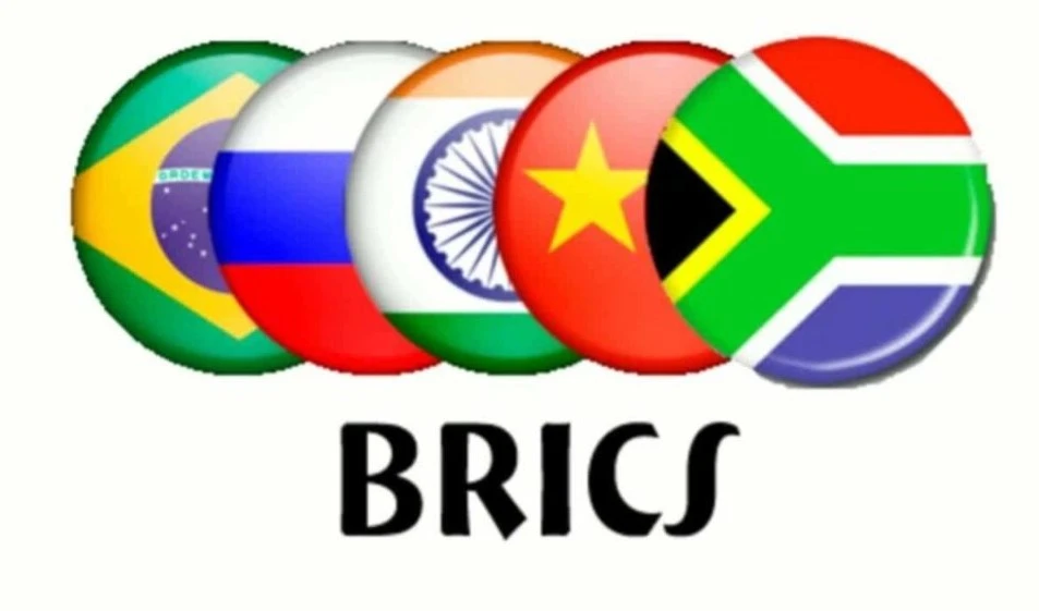 China propone inyectar nueva vitalidad a la cooperación de los países del BRICS