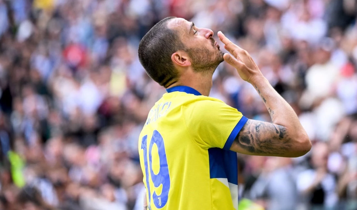 Bonucci viste de héroe y salva a Juventus en fútbol de Italia