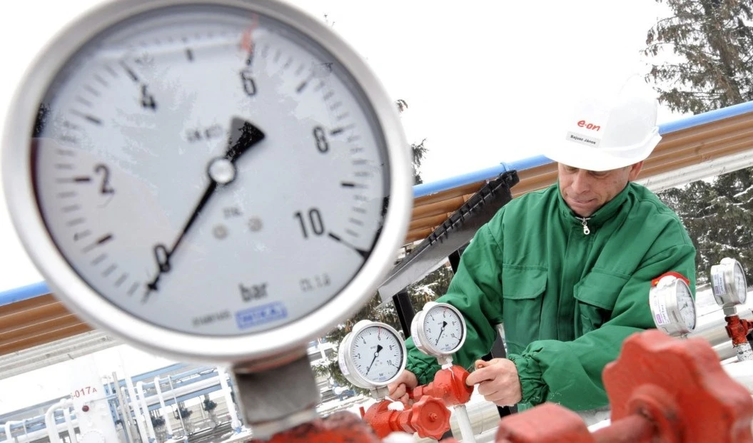 Hungría y Eslovaquia no apoyarían sanciones contra energía de Rusia