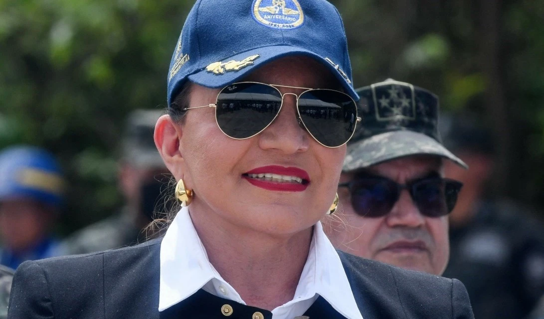 Presidenta hondureña condena asesinato de la fiscal Karen Almendares