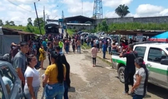 Al menos 43 internos fallecidos en amotinamiento en cárcel de Ecuador