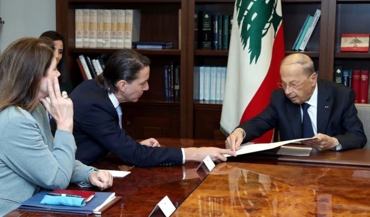 Aoun presenta nueva propuesta a EE.UU. sobre la demarcación de fronteras marítimas.