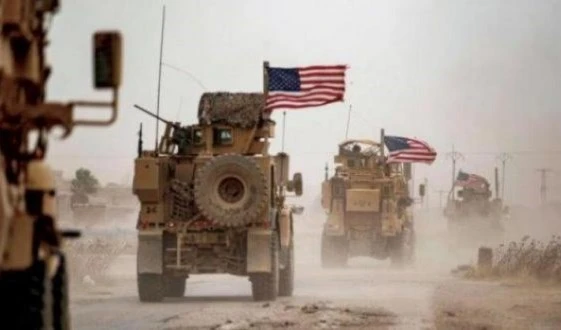 Ocupación estadounidense envía refuerzos a sus bases ilegales en Siria. Ocupación estadounidense envía refuerzos a sus bases ilegales en Siria.