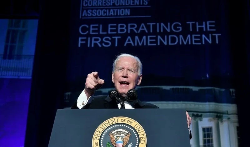 Dos estados de EE.UU. presentan moción contra Biden por suprimir la libertad de expresión. Dos estados de EE.UU. presentan moción contra Biden por suprimir la libertad de expresión.