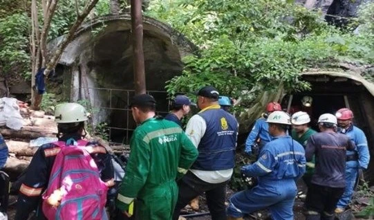 Continúa rescate de mineros atrapados en mina de carbón en Colombia