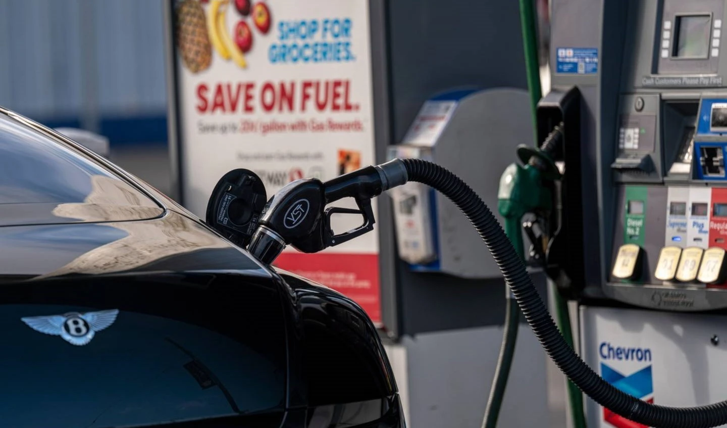 Los estadounidenses se enfrentan a un encarecimiento de los alimentos, el combustible y la vivienda.