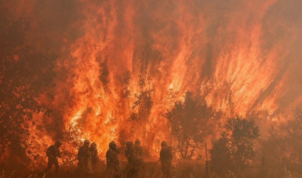 Incendio forestal en España (Foto: AFP)