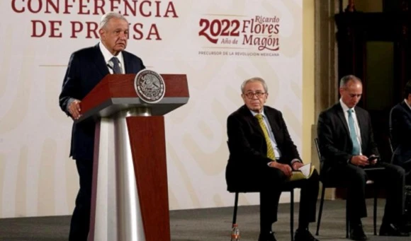 El presidente de México, Andrés Manuel López Obrador, durante su conferencia matutina en Palacio Nacional, en la Ciudad de México, el 7 de junio de 2022. Foto: María Luisa Severiano.